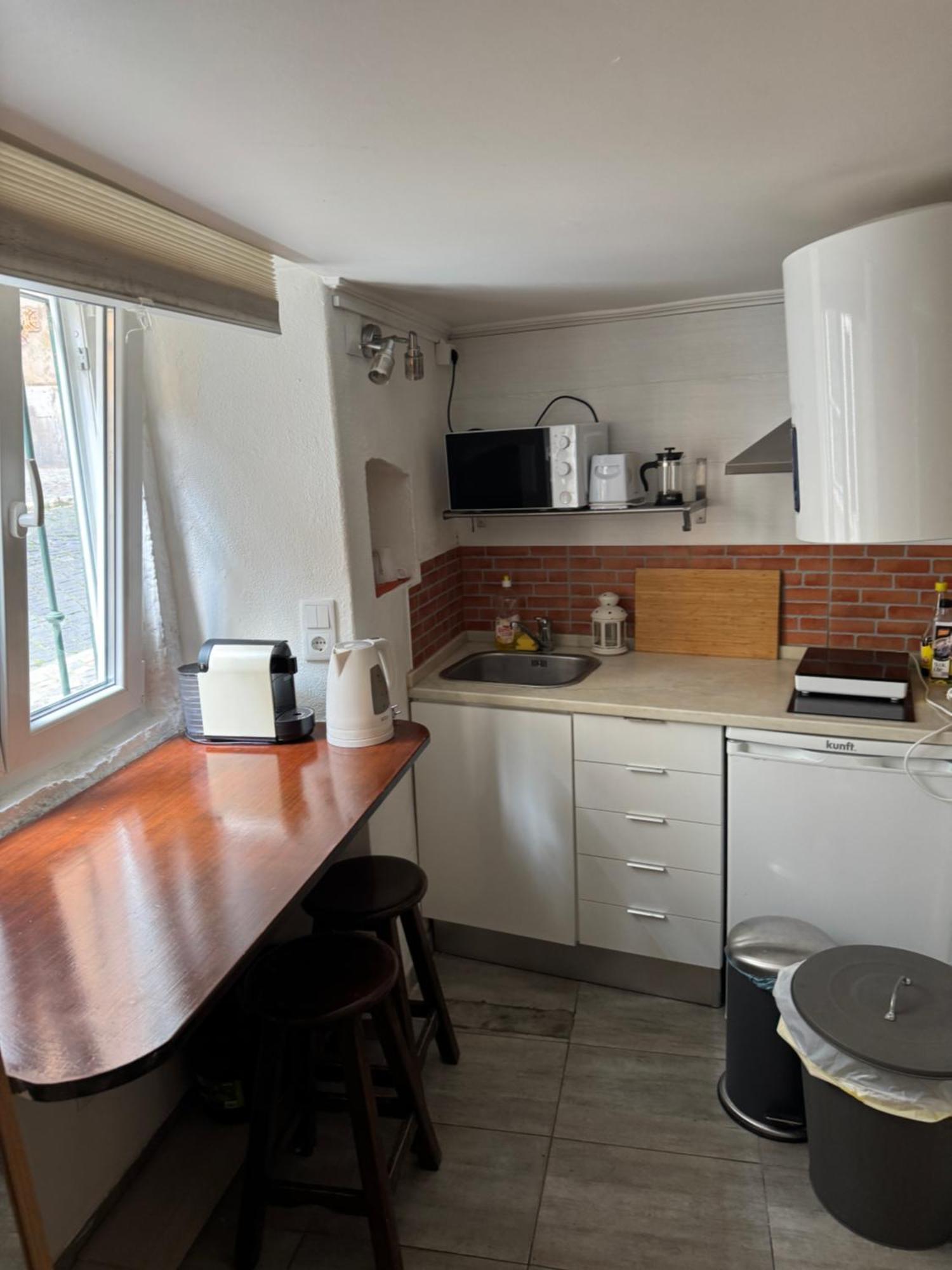 Lisbon Secret & Graca Apartment Esterno foto